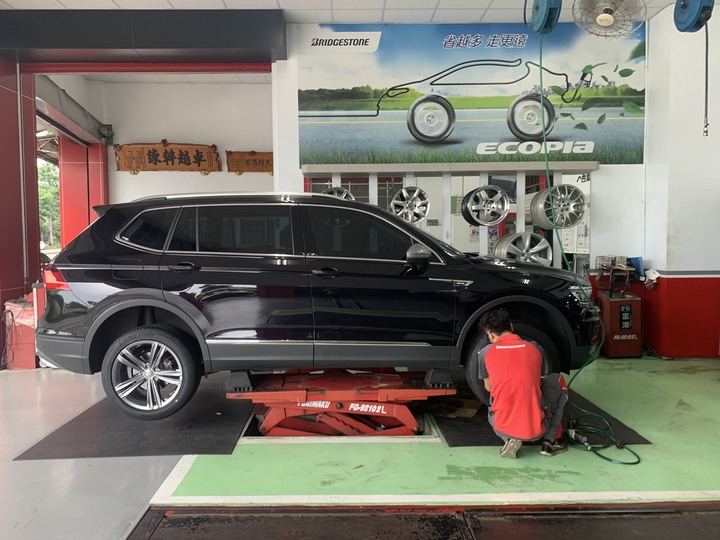 普利司通 ALENZA 休旅車輪胎 x Volkswagen Tiguan allspace 開箱使用心得