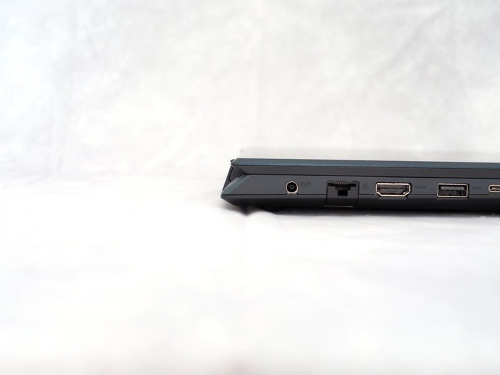 筆電也來玩跨界 ASUS VivoBook 15 X571LI 簡單開箱