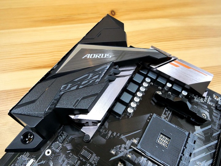 A520 AORUS ELITE 三秒合體 R7 4750G