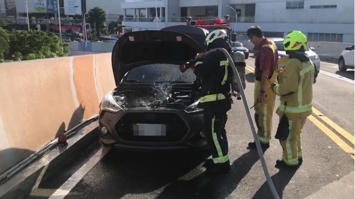 Toyota Altis 真的是『霸氣外漏』啊！