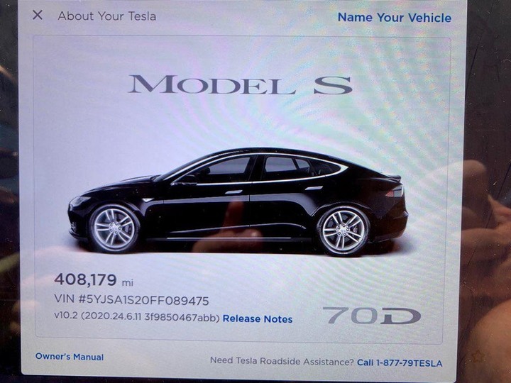 《Model S》64萬公里,原車雙馬達,40萬公里換電池組