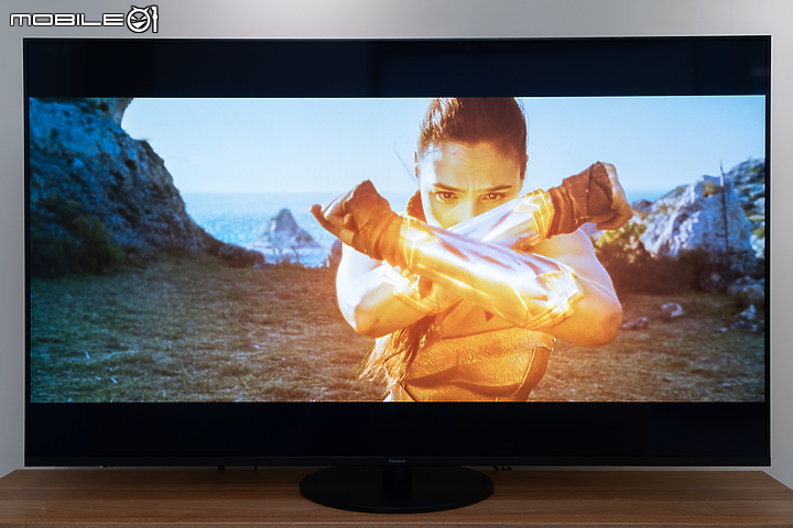Panasonic TH-65HX900W 4K液晶電視 用親民價入手日製核心影像技術！