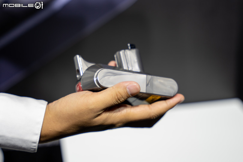 【採訪】 Dyson 全新無線吸塵器在台發表！  極致輕量化的 Digital Slim 來了！