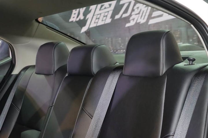 [細節圖爆多] 經銷商預售價 74.9 萬起、三種規格設定，全新 Nissan Sentra 1.6 華山 VIP 預賞會實拍