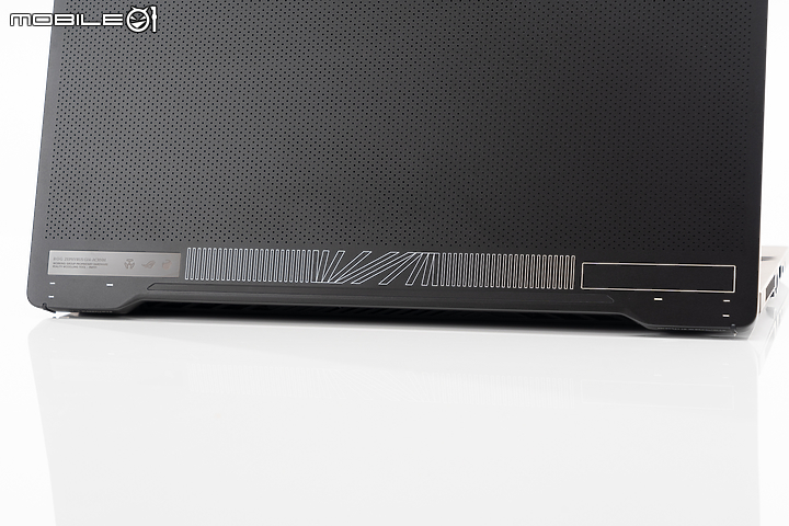 ROG Zephyrus G14-ACRNM 特別版獨家開箱 激起潮流與科技的完美火花！
