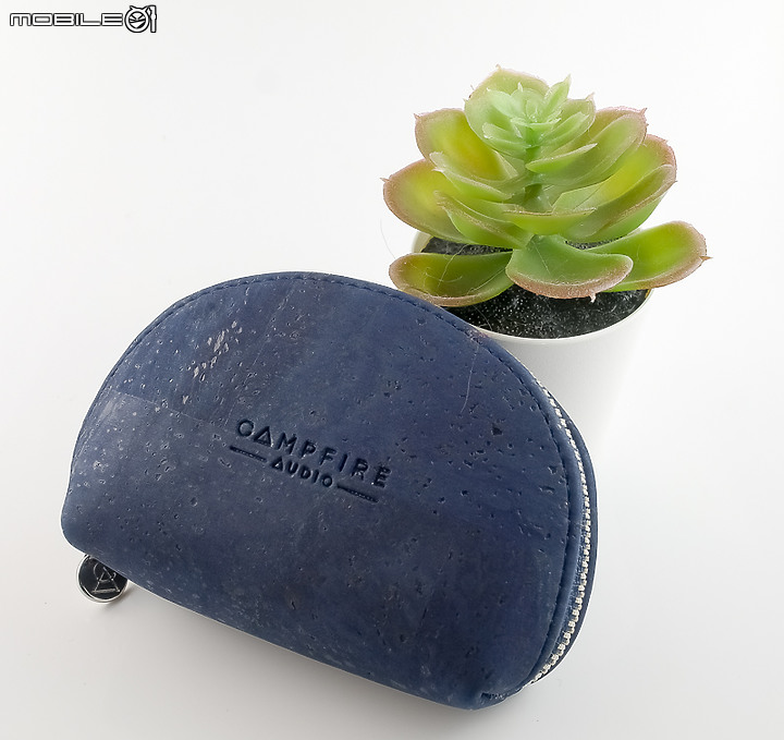 【北極熊開箱】太空金屬鍛造的天壇座- Campfire Audio Ara