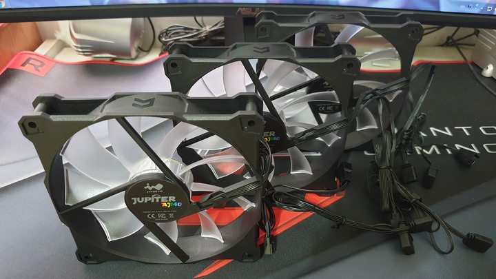 【不專業開箱】InWin Jupiter AJ140 ARGB風扇