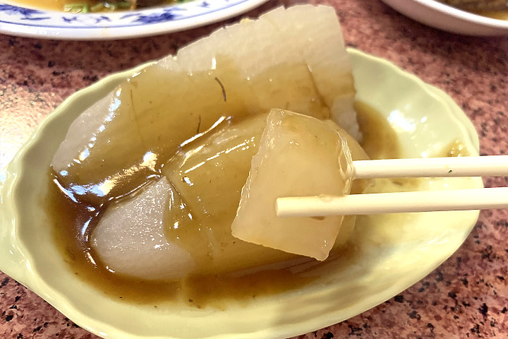 點我看大圖 新竹.吃飽飽|新豐一碗半美食館|腳筋飯吃過了嗎?