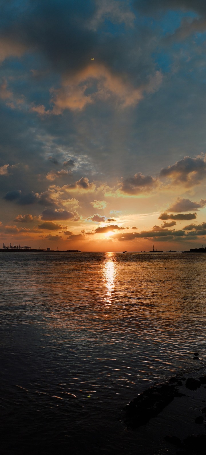 ZF7 Pro 宇曜黑 開箱(文長)