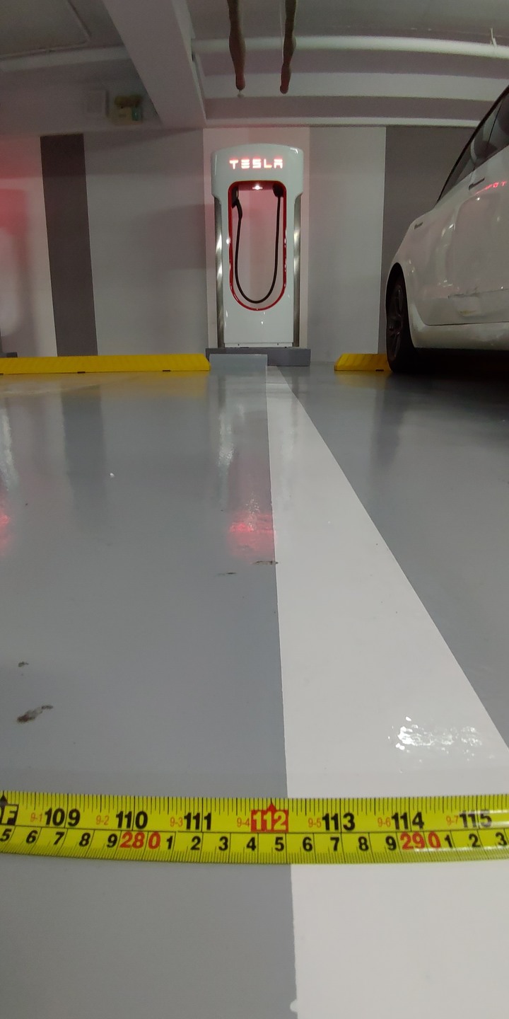 《TESLA知識家 #11.2》超充停車格寬度統計