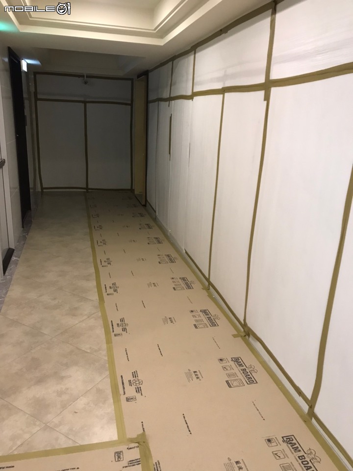 兩人兩狗宅