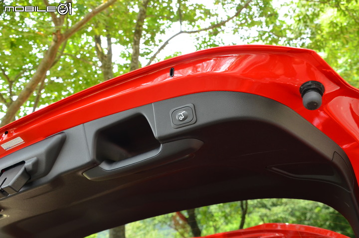Ford Focus ST Wagon 試駕,動力性能、空間機能我全都要!