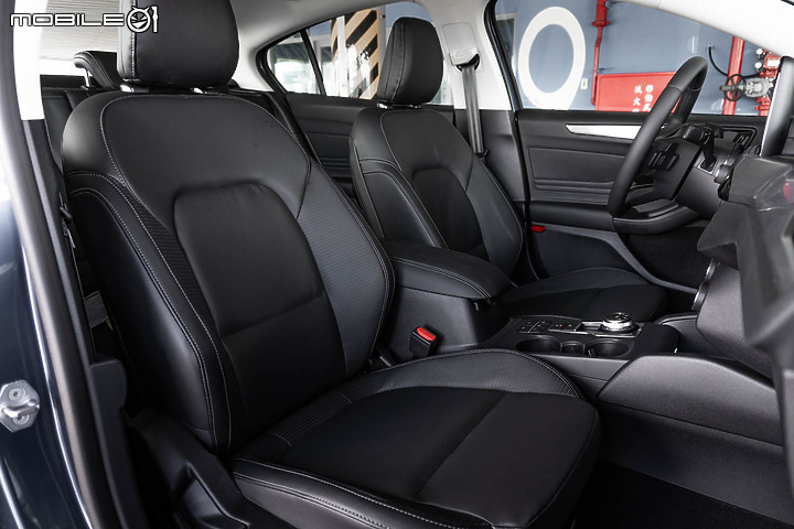 Ford Focus 4D ST-Line Lommel /17 SLA 試駕：運動舒適同等進化
