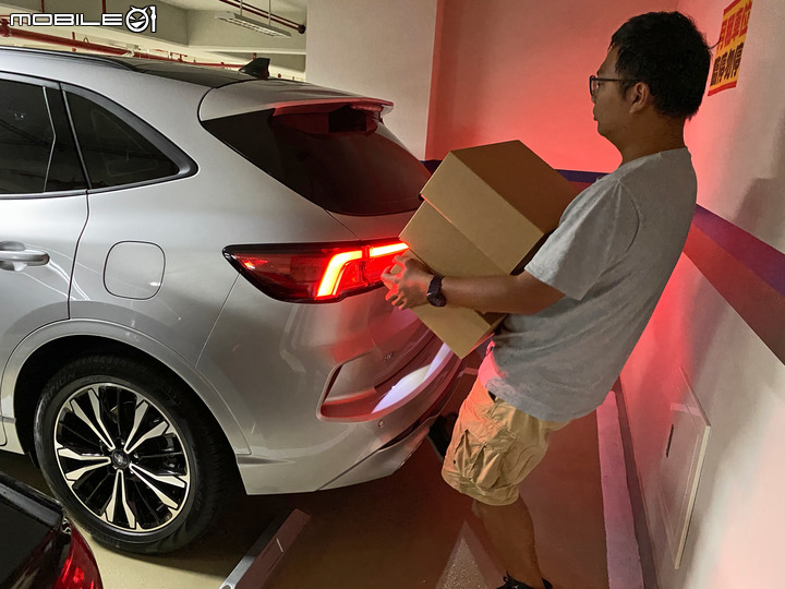 【新車開箱】Ford Kuga EcoBoost 250 AWD ST-Line 開箱與初步用車心得,小惡魔公務車上線啦!