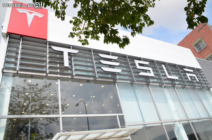 【採訪】Tesla台中服務體驗中心正式開幕,未來也將持續增設南台灣新據點