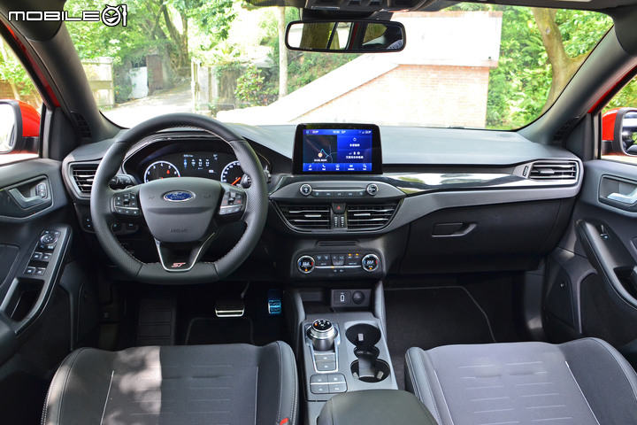 Ford Focus ST Wagon 試駕,動力性能、空間機能我全都要!