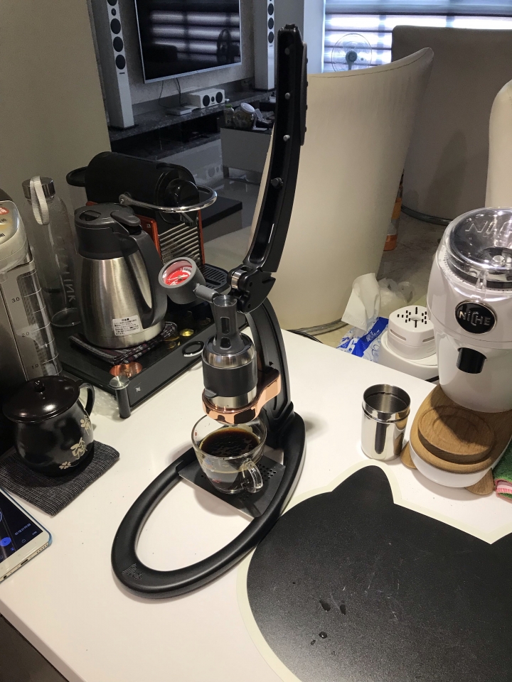 從手沖咖啡到手壓咖啡 flair espresso pro2的華麗冒險