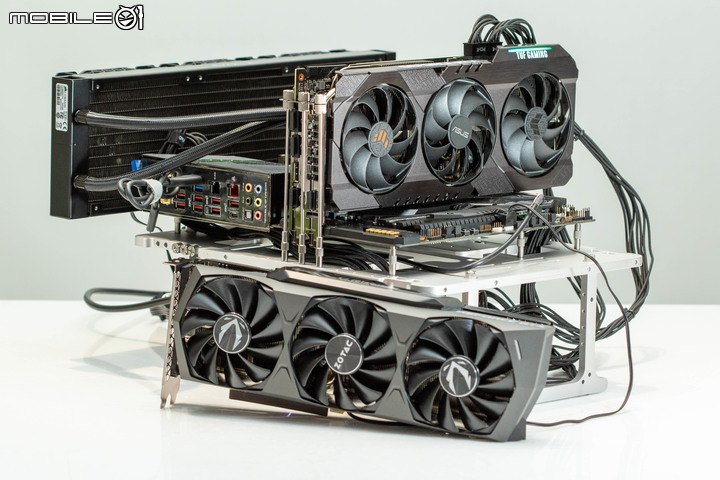兩款首波市售 RTX 3090 顯卡實測 超頻表現與散熱設計誰優