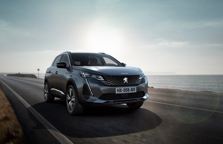 優化駕駛輔助科技 外觀小針美容!小改款Peugeot 3008亮相