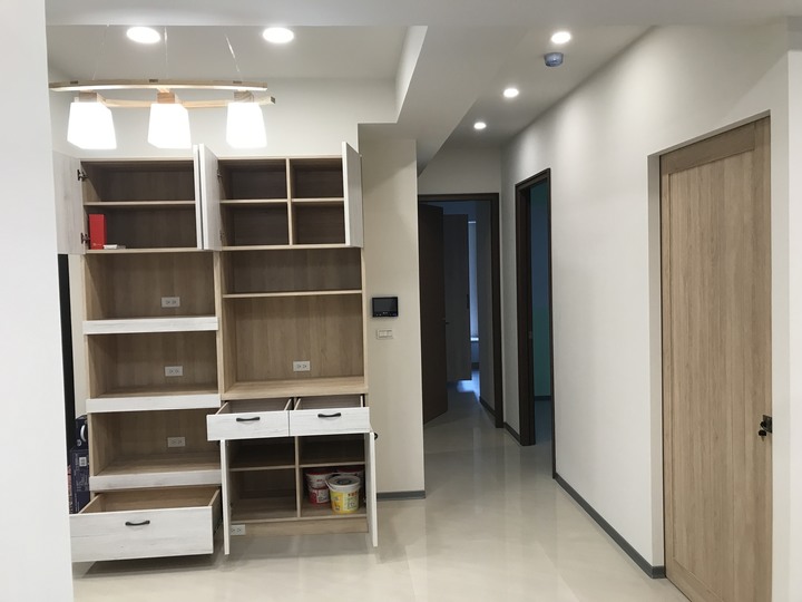 【台南開箱】租屋小家庭8年找房記 | 不要華麗裝潢,把空間留白就能怦然心動