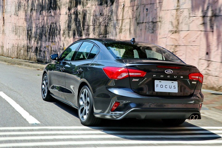 補上最後一塊拼圖 Ford Focus 4D ST-Line Lommel試駕