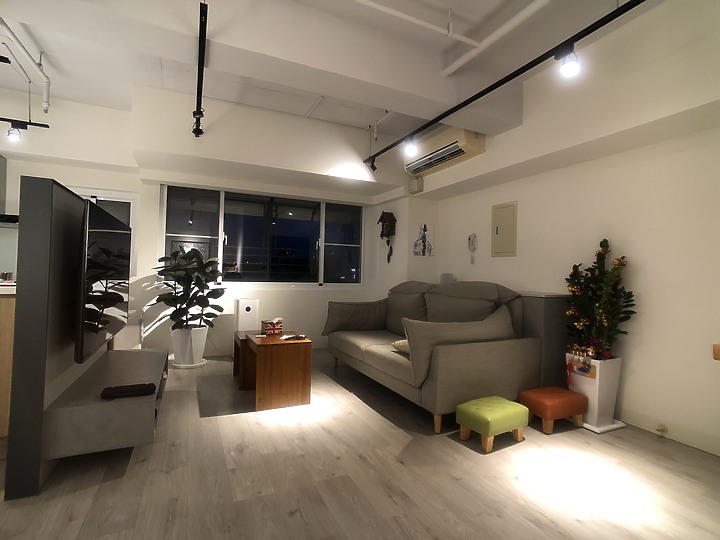 【開箱】高雄 工業風1314樓中樓 高樓層景觀大露台