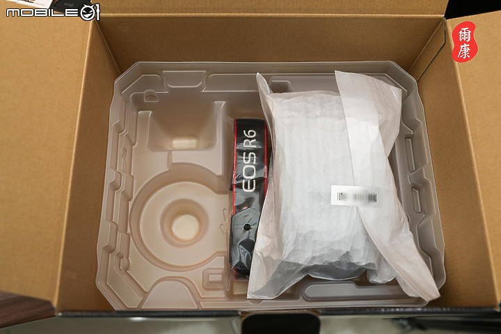 幸運的 EOS R6 單機身 開箱