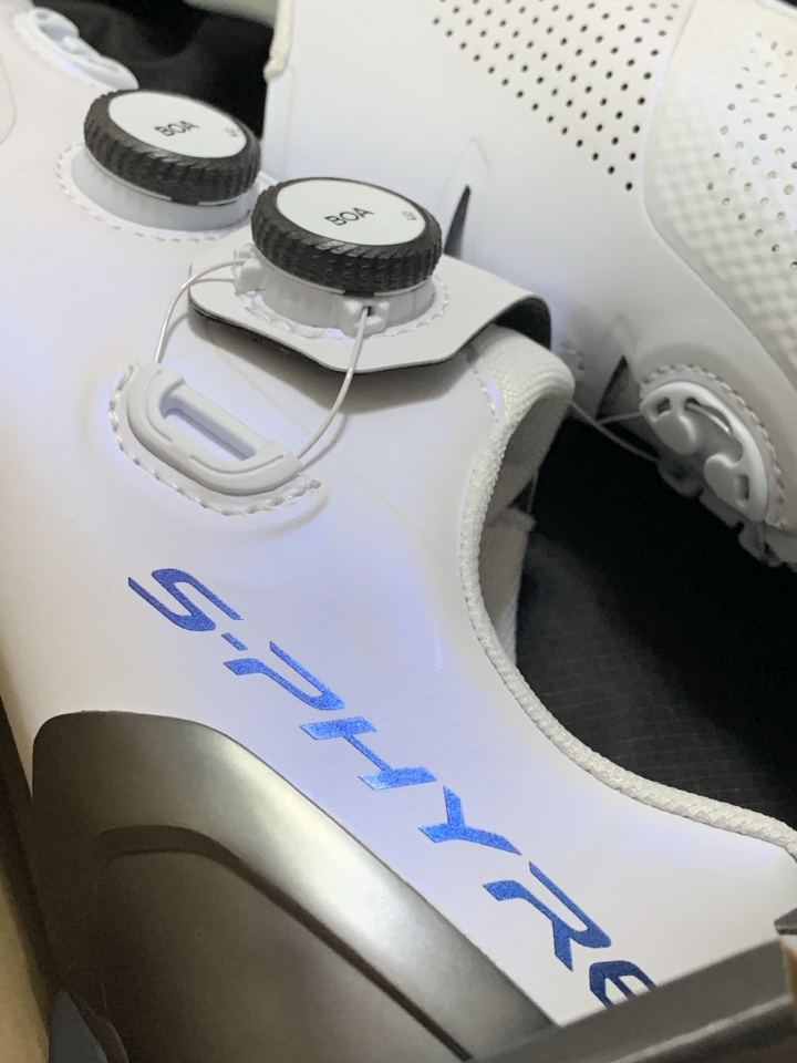 [開箱] Shimano公路車鞋S-PHYRE RC902