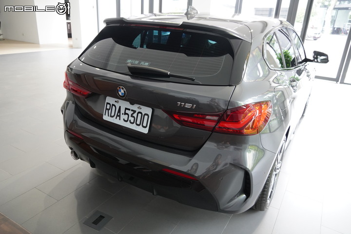 F40 BMW 118i Edition M 交車開箱