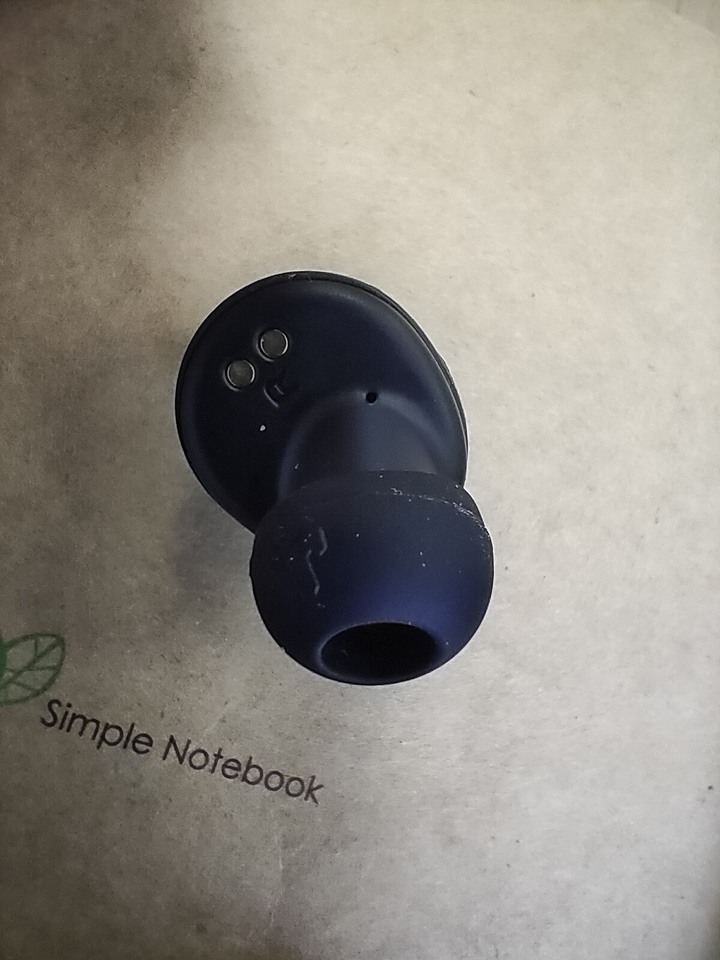 Jlab jbuds air icon 耳塞設計是不是很糟糕....