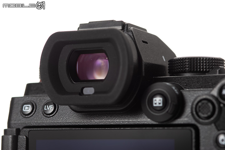 【外觀實拍】Panasonic S5全幅中階機正式發表!雙原生ISO、2420萬畫素還有更小巧的機身