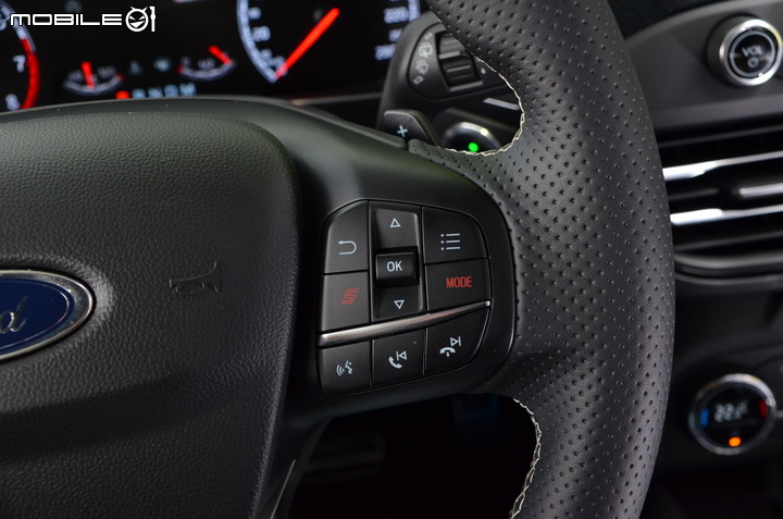 Ford Focus ST Wagon 試駕,動力性能、空間機能我全都要!