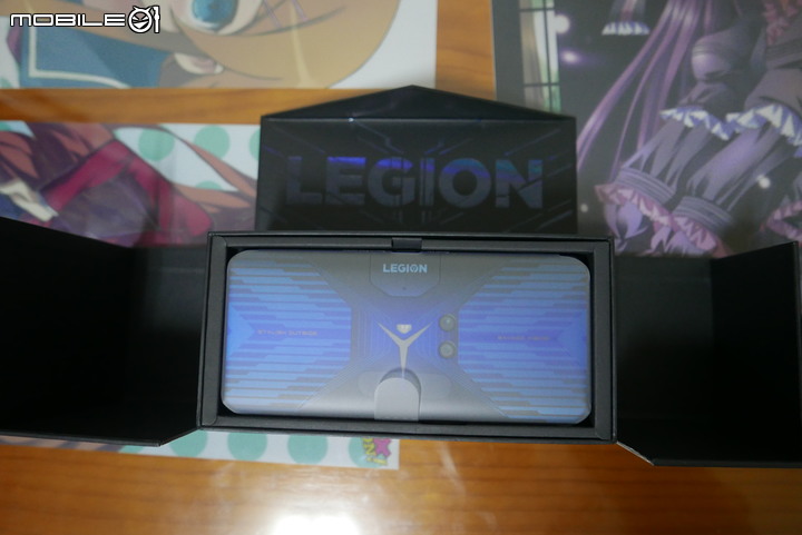 點我看大圖 Lenovo Legion Phone Duel 拯救者手機小開箱