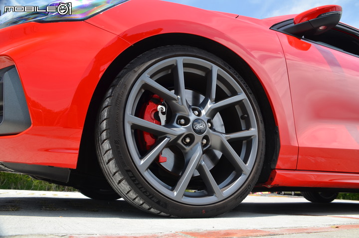 Ford Focus ST Wagon 試駕,動力性能、空間機能我全都要!