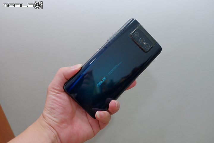 ZenFone 7 Pro翻轉拍照 入手使用心得