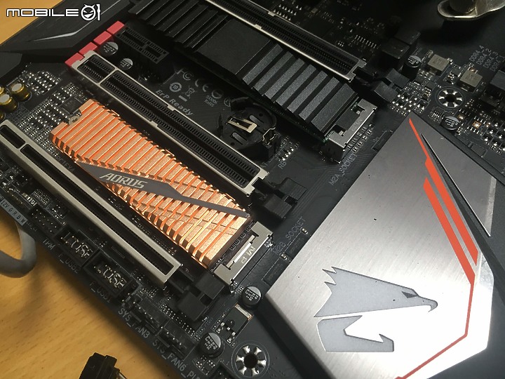 開箱實測 GIGABYTE AORUS NVMe Gen4 SSD 500GB