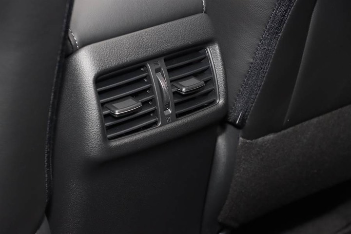 [細節圖爆多] 經銷商預售價 74.9 萬起、三種規格設定，全新 Nissan Sentra 1.6 華山 VIP 預賞會實拍