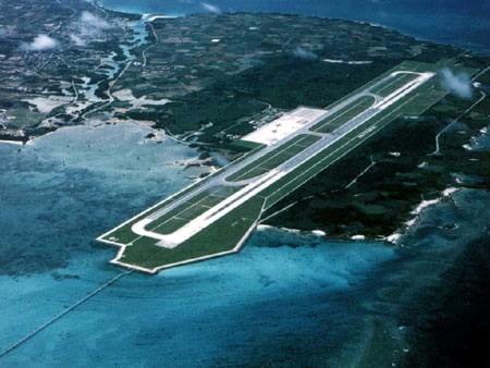 日本下地島離台300公里可起降大量戰機.更可以與台灣「交叉協防」周邊海域