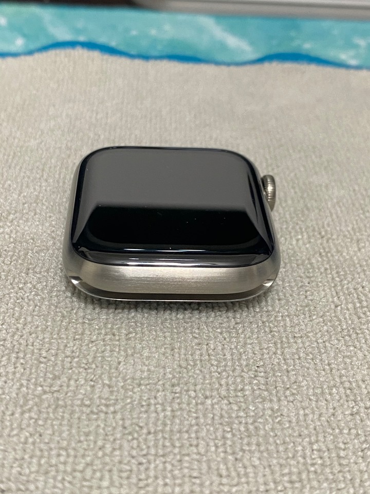 點我看大圖 Apple Watch 6 鈦金屬 x ECG心電圖 x 血氧濃度,台版就是完整版!