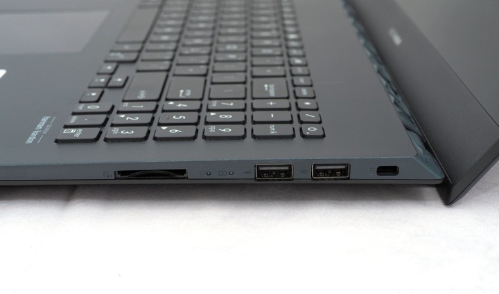 筆電也來玩跨界 ASUS VivoBook 15 X571LI 簡單開箱