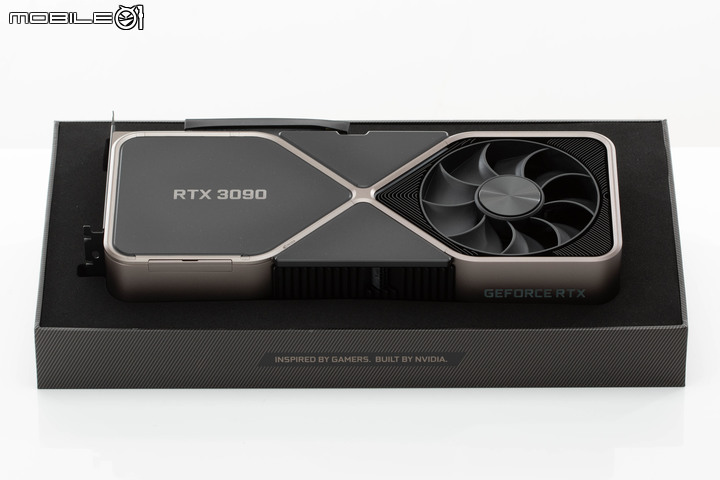 NVIDIA RTX 3090 Founders Edition 創始版顯卡開箱實測 8K 解析度世代將來臨?