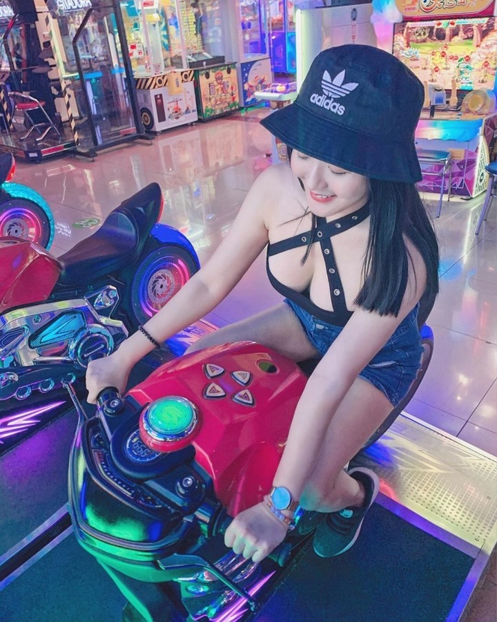 台南碗粿真大份！買一份碗粿送2顆超胸碗粿!!