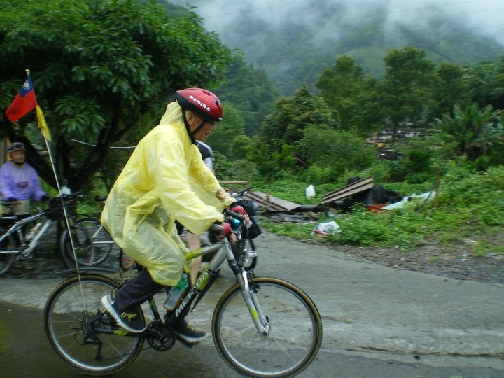 小劉９０，咱們一起騎車登高祝壽行
