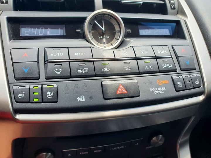 2015年NX 300H熄火後重啟,中控台設定歸零等問題