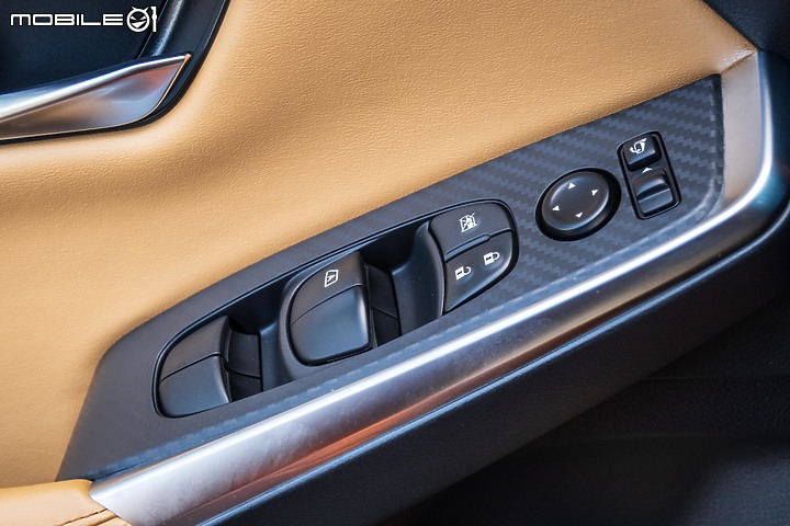新款 Nissan Sentra 尊爵智駕版試駕 | 有備而來的堅強戰力，面對強敵環伺能否脫穎而出？
