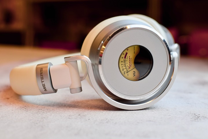 耳機界的貝斯教父!Meters OV-1-B-Connect 全球首發開箱文