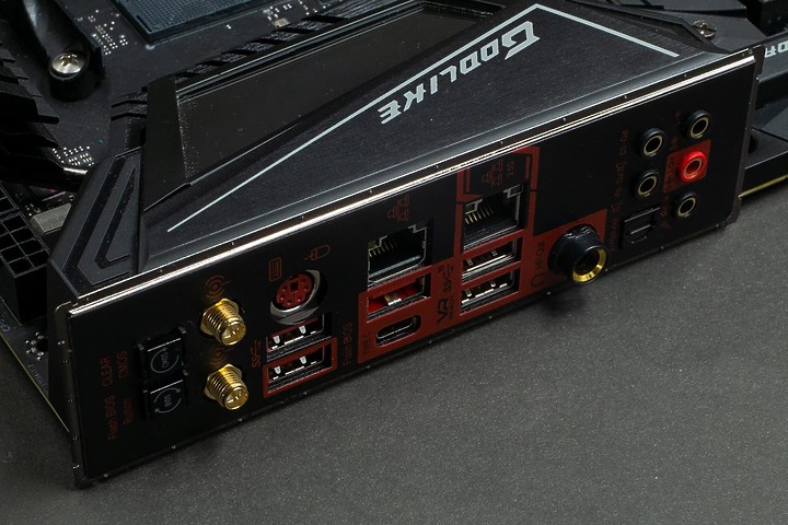 入手 RTX 3090 之前，先來張豪華海景  x570～