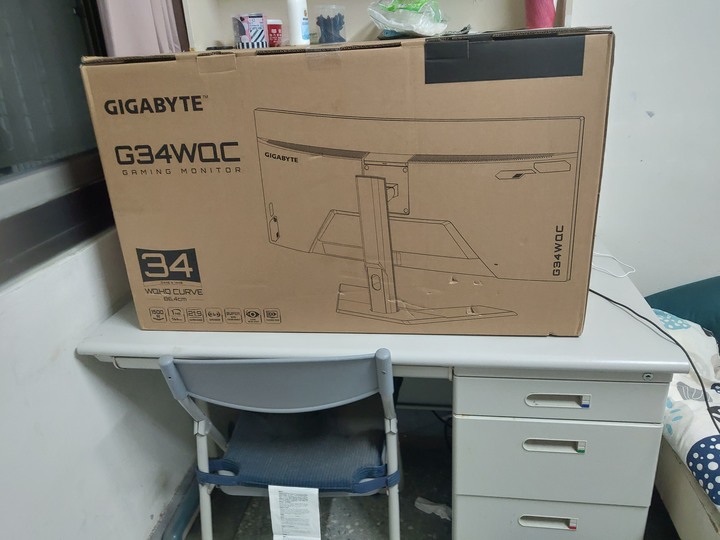 21:9 Ultrawide Monitor CP值首選-技嘉 G34WQC電競螢幕簡單開箱體驗心得
