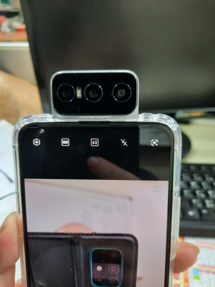 剛買的Zenfone7 8g/128g 至今用的非常滿意 你們用的怎樣？ 我真的買了不後悔！
