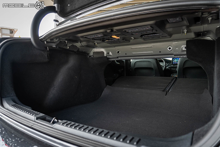 Ford Focus 4D ST-Line Lommel /17 SLA 試駕：運動舒適同等進化